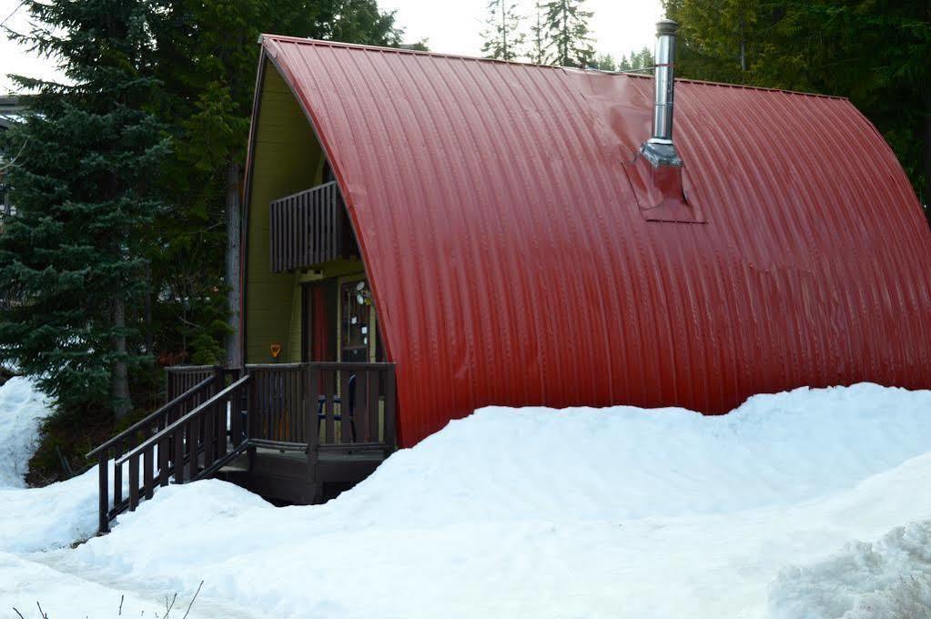 Red Shutter Inn Rossland Kültér fotó